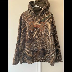 Under armour  real tree max sweatshirt with logo